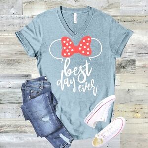 🆕️ Disney Minnie Mouse Best Day Ever Grey T-Shirt